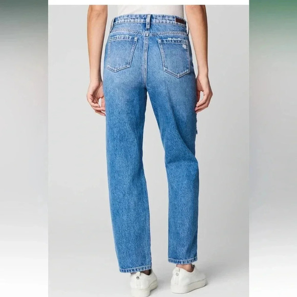 NWT BLANKNYC Relaxed High Rise Straight Leg Rip Loose Fit Jeans - Picture 6 of 7